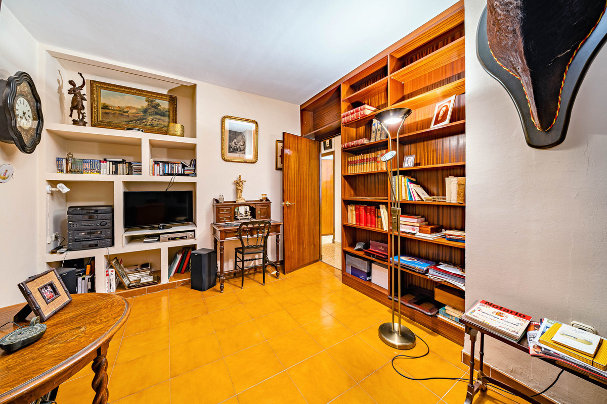 4 Bed Apartment for sale in Málaga Centro Costa Del Sol, Málaga, Spain