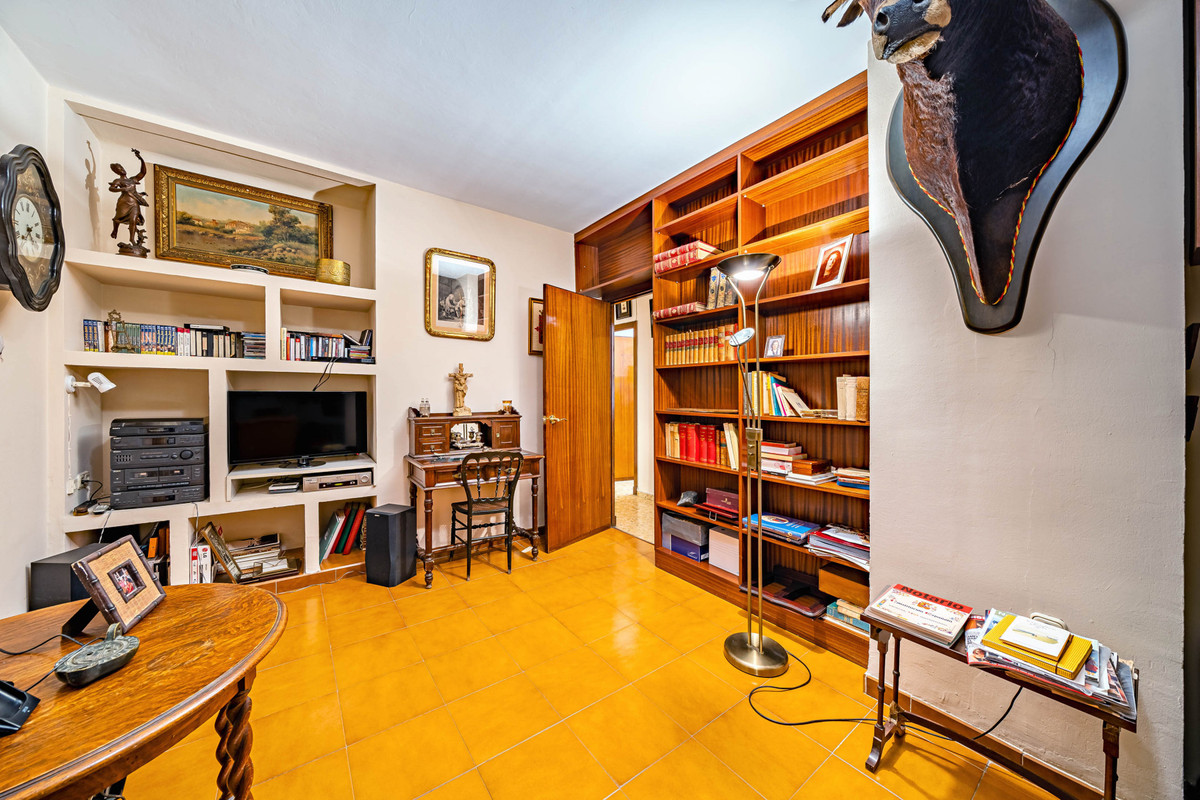 4 Bed Apartment for sale in Málaga Centro Costa Del Sol, Málaga, Spain