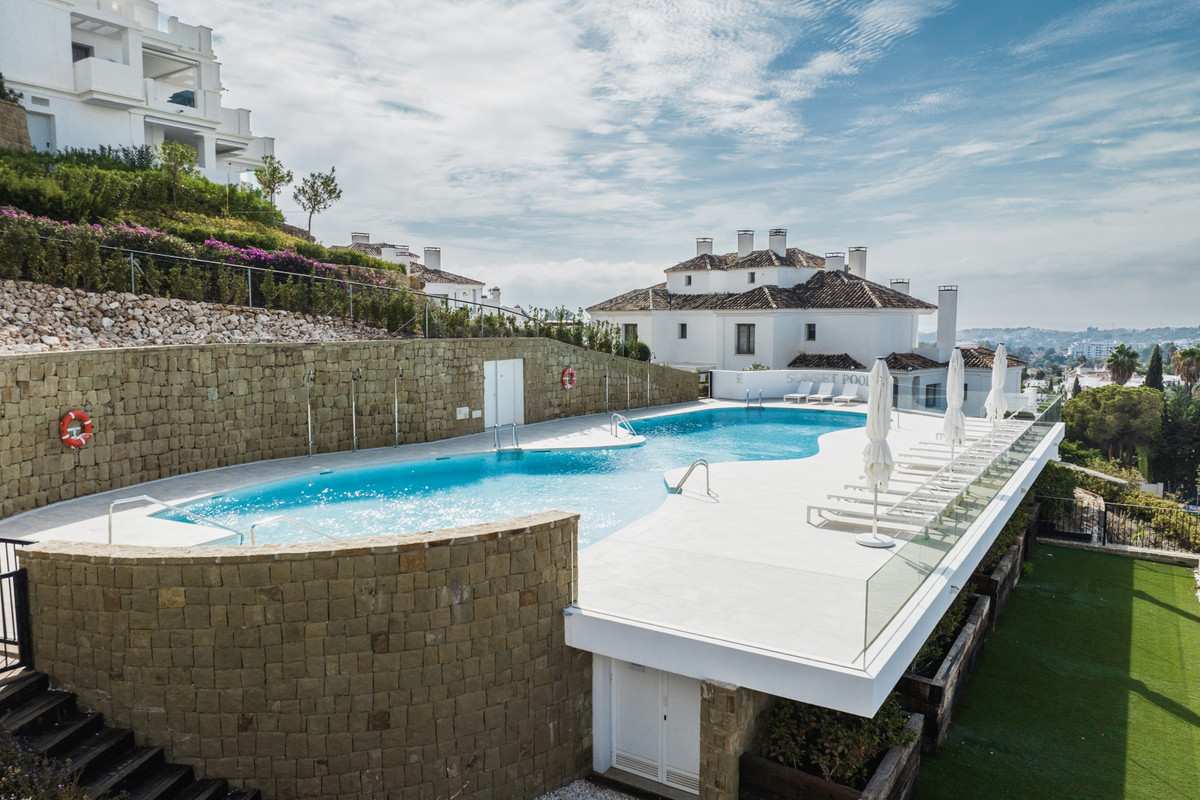 7 Bed Apartment for sale in Aloha Costa Del Sol, Málaga, Spain