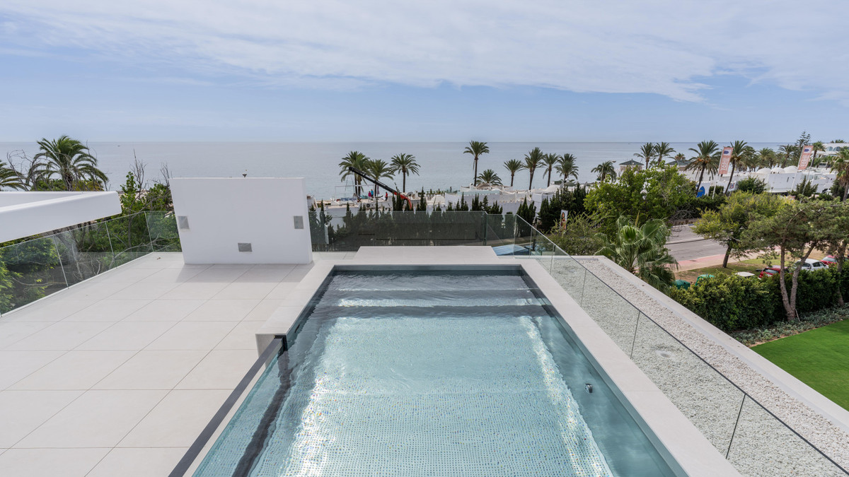 Se vende Pareada de 4 dormitorios en Costa Del Sol, Málaga, España