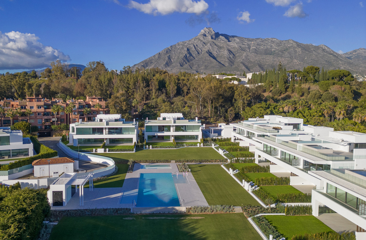 Se vende Pareada de 4 dormitorios en Costa Del Sol, Málaga, España
