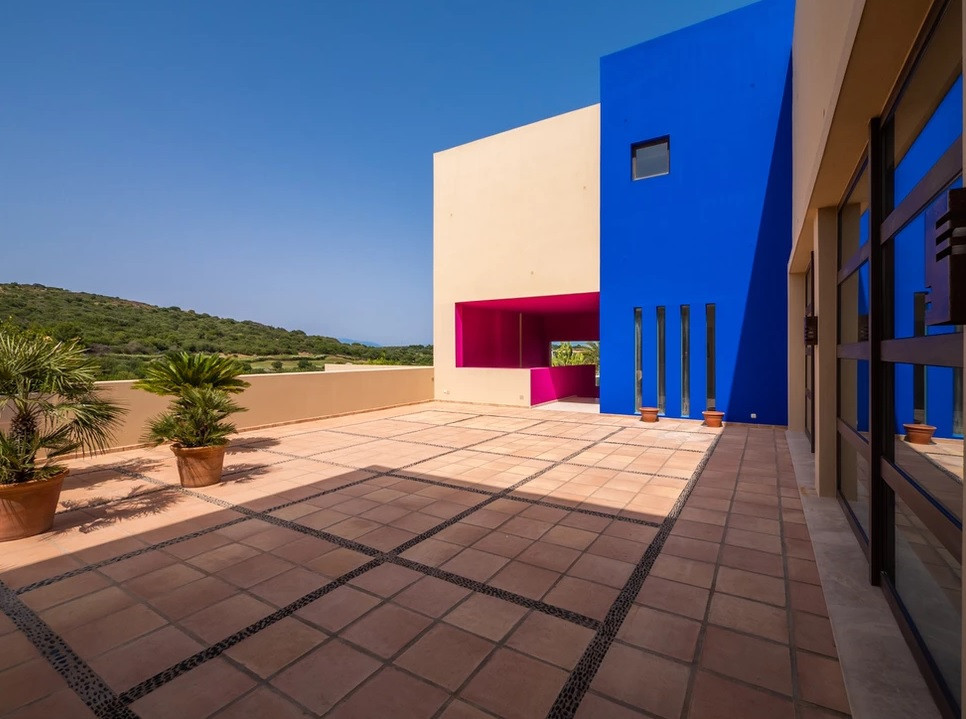 Se vende Villa - Chalet de 6 dormitorios en Costa Del Sol, Cadiz, España
