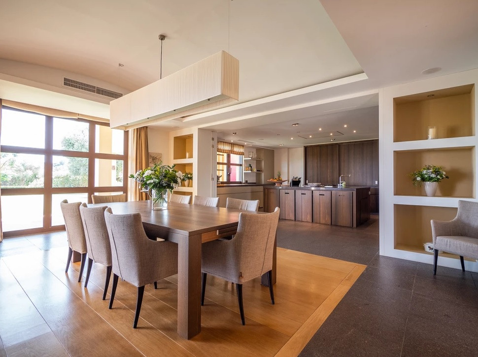 Se vende Villa - Chalet de 6 dormitorios en Costa Del Sol, Cadiz, España