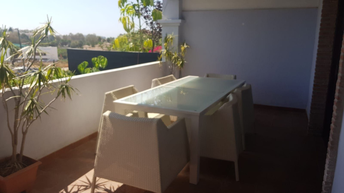4 Bed Townhouse for sale in El Paraiso Costa Del Sol, Málaga, Spain