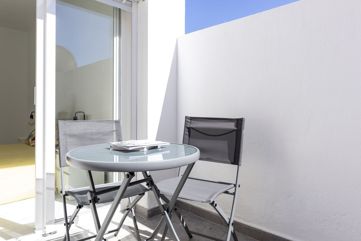 2 Bed Apartment for sale in Sotogrande Costa Del Sol, Cádiz, Spain