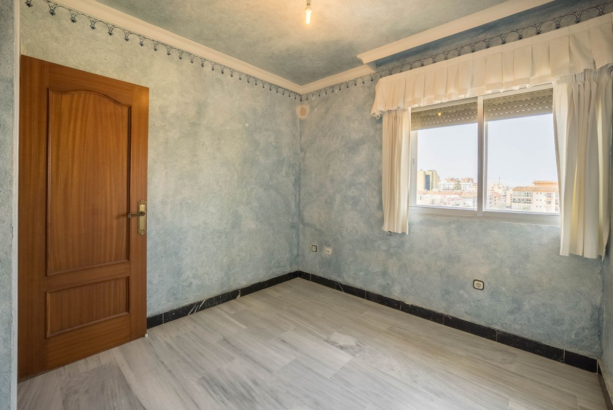 5 Bed Apartment for sale in Fuengirola Costa Del Sol, Málaga, Spain