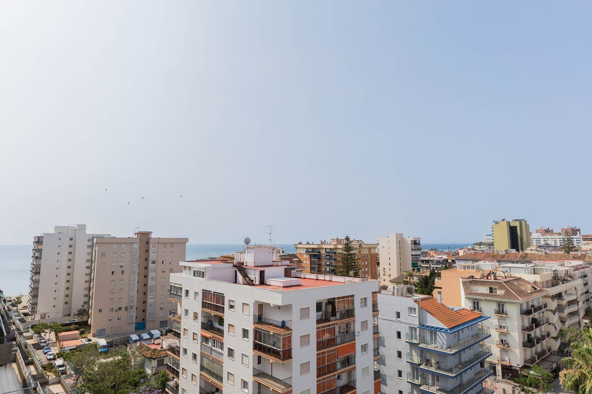5 Bed Apartment for sale in Fuengirola Costa Del Sol, Málaga, Spain