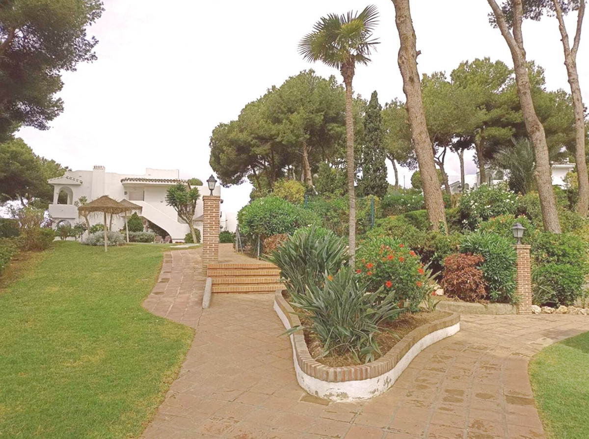 1 Bed Apartment for sale in Mijas Golf Costa Del Sol, Málaga, Spain