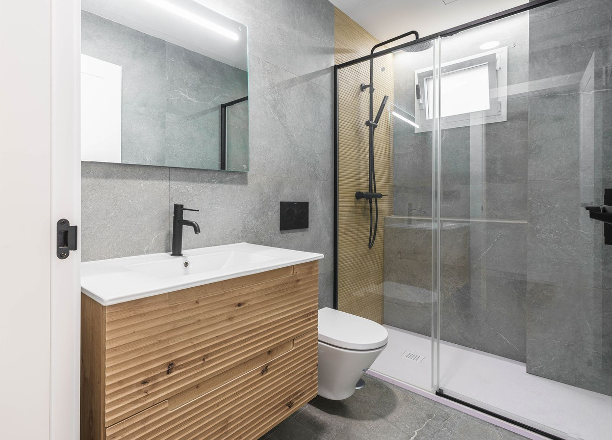 3 Bed Apartment for sale in Centro Histórico Málaga Ciudad, Málaga, Spain