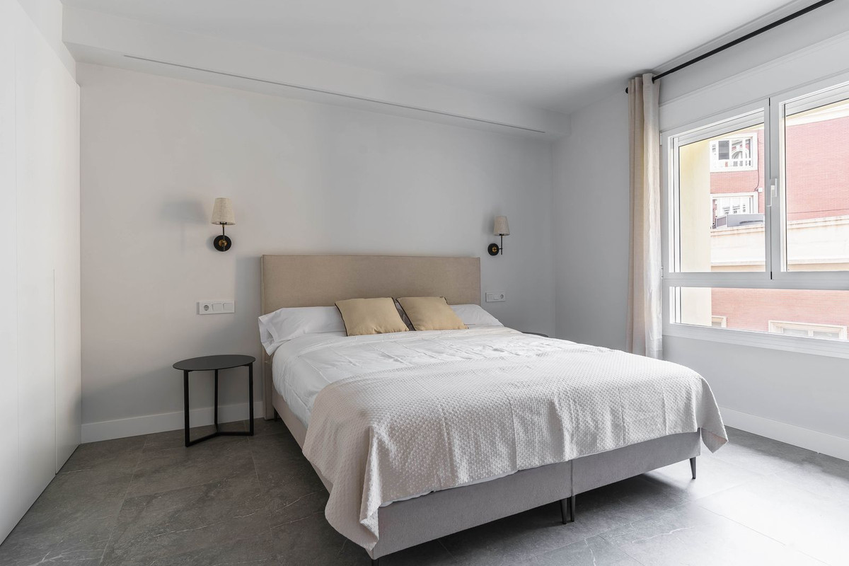 3 Bed Apartment for sale in Centro Histórico Málaga Ciudad, Málaga, Spain