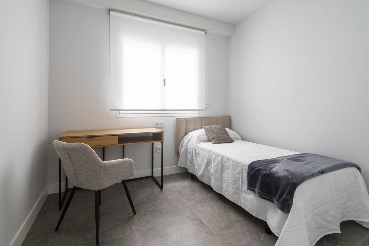 3 Bed Apartment for sale in Centro Histórico Málaga Ciudad, Málaga, Spain