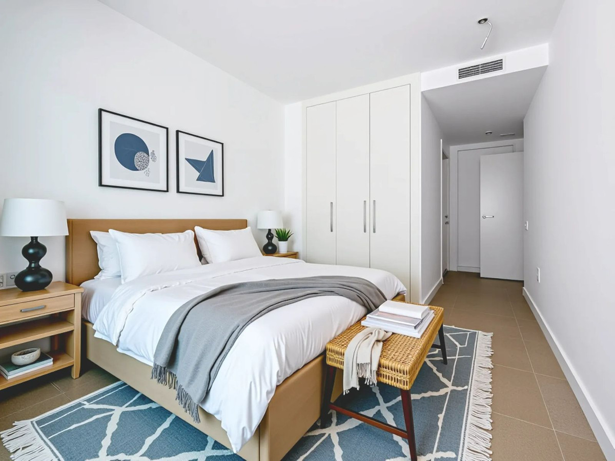 4 Bed Apartment for sale in Estepona Costa Del Sol, Málaga, Spain
