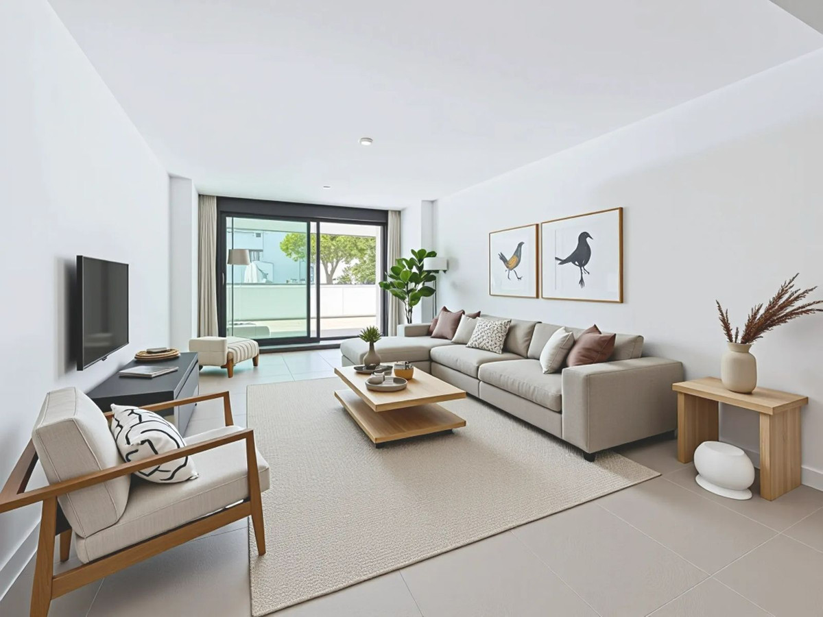 4 Bed Apartment for sale in Estepona Costa Del Sol, Málaga, Spain