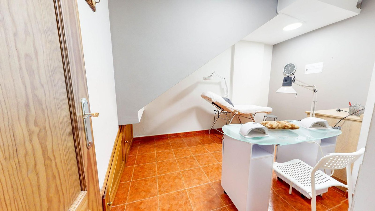 Se vende Local comercial  en Costa Del Sol, Málaga, España
