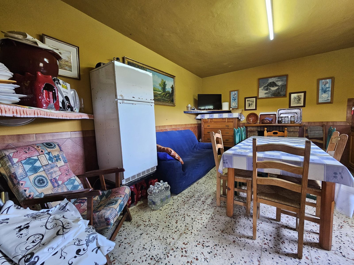 Se vende Granja de 1 dormitorios en Costa Del Sol, Cadiz, España