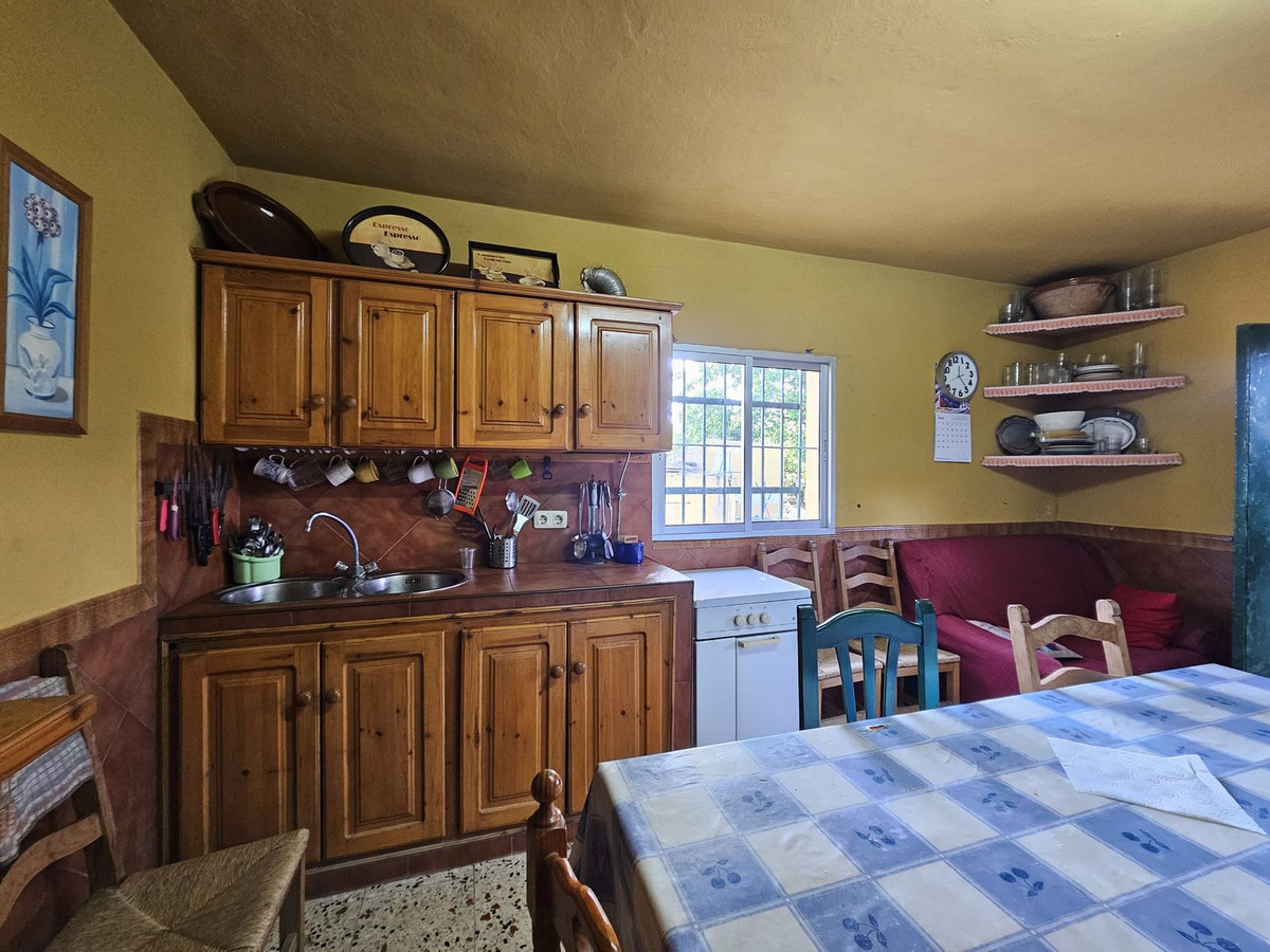 Se vende Granja de 1 dormitorios en Costa Del Sol, Cadiz, España