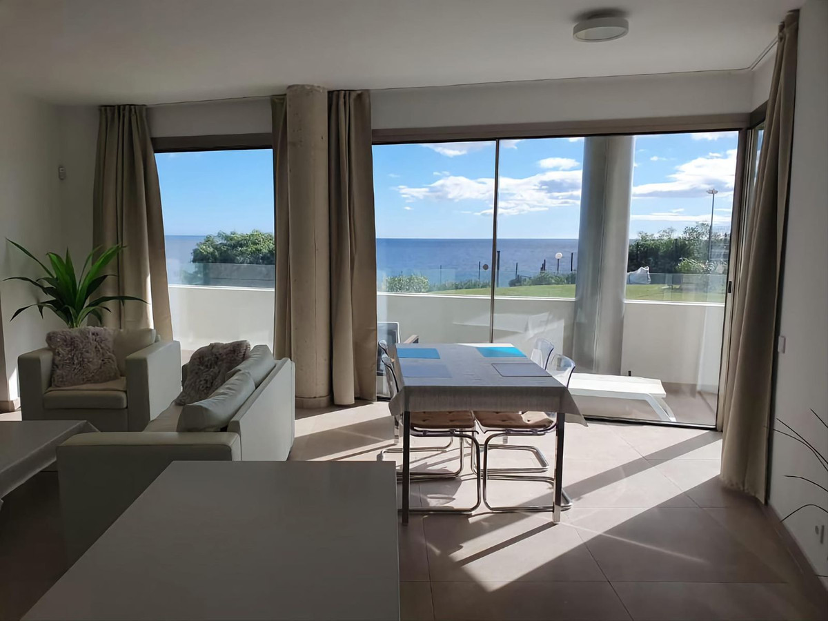 3 Bed Apartment for sale in Mijas Costa Del Sol, Málaga, Spain