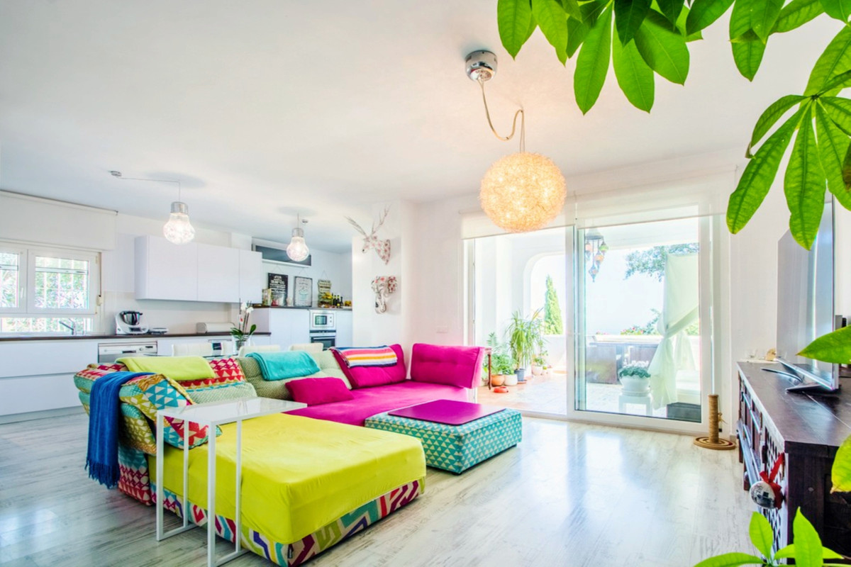 2 Bed Apartment for sale in La Mairena Costa Del Sol, Málaga, Spain