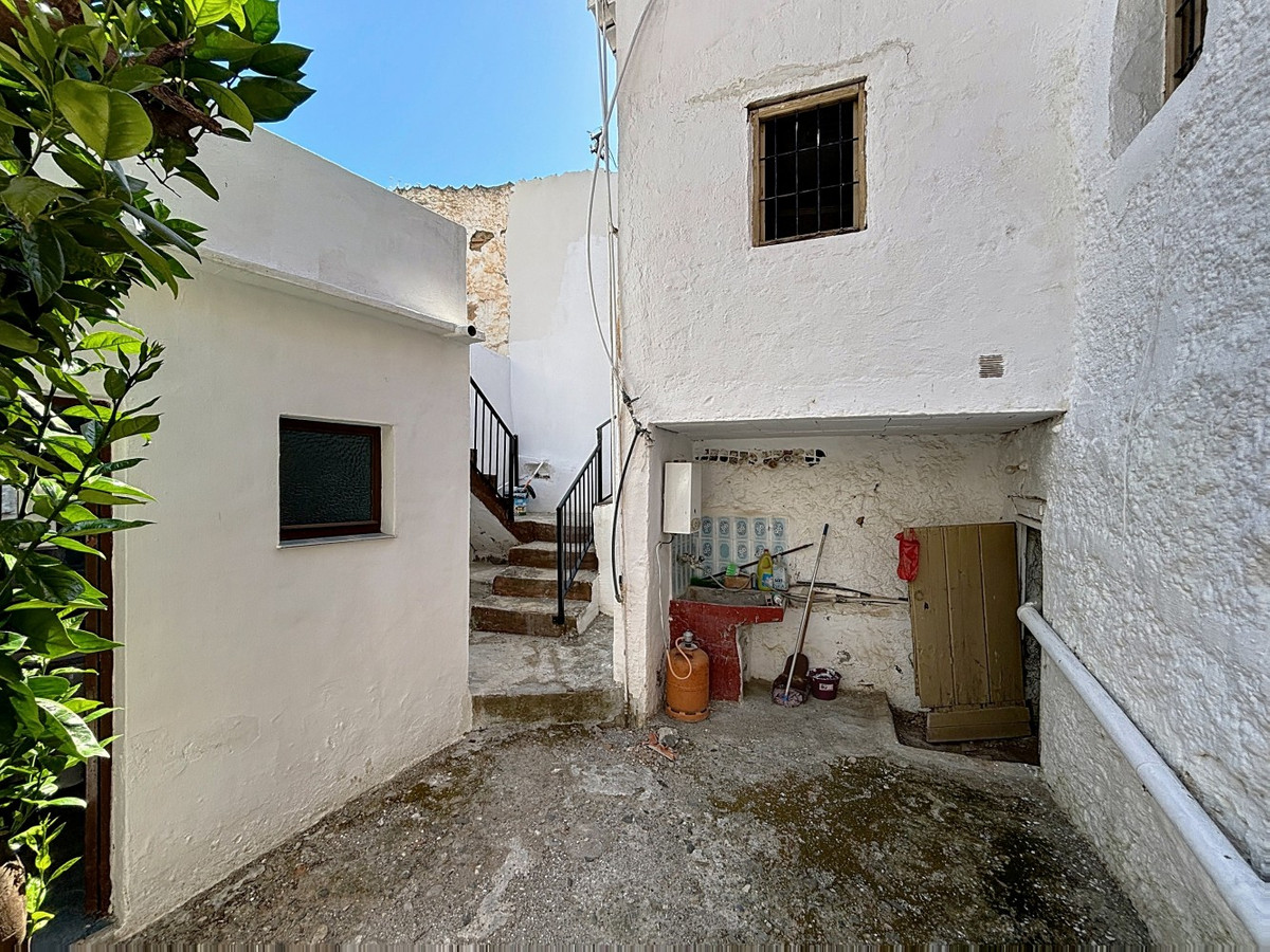 Se vende Pareada de 3 dormitorios en Costa Del Sol East, Málaga, España