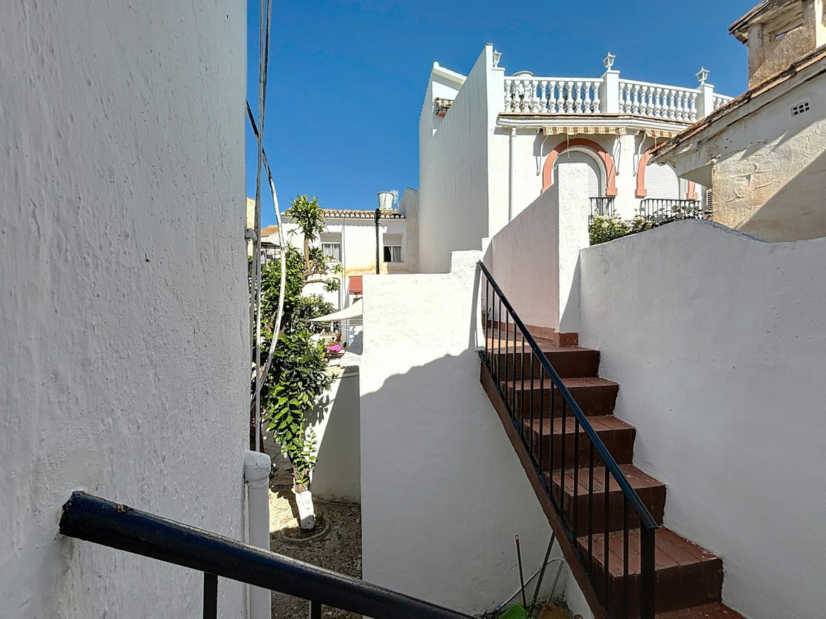 Se vende Pareada de 3 dormitorios en Costa Del Sol East, Málaga, España