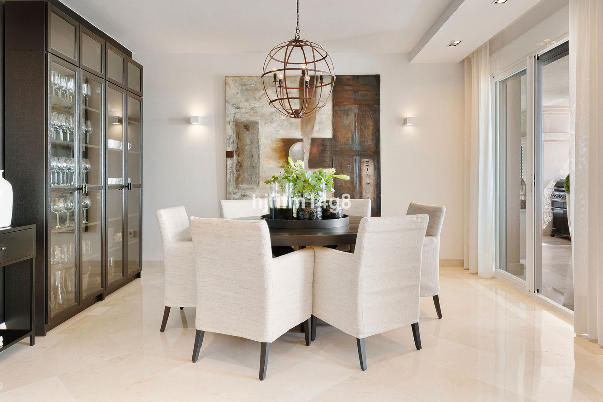 3 Bed Apartment for sale in Nueva Andalucía Costa Del Sol, Málaga, Spain