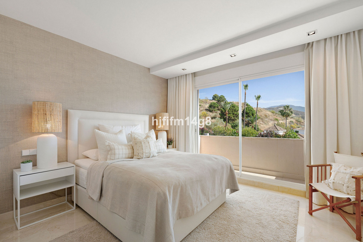 3 Bed Apartment for sale in Nueva Andalucía Costa Del Sol, Málaga, Spain