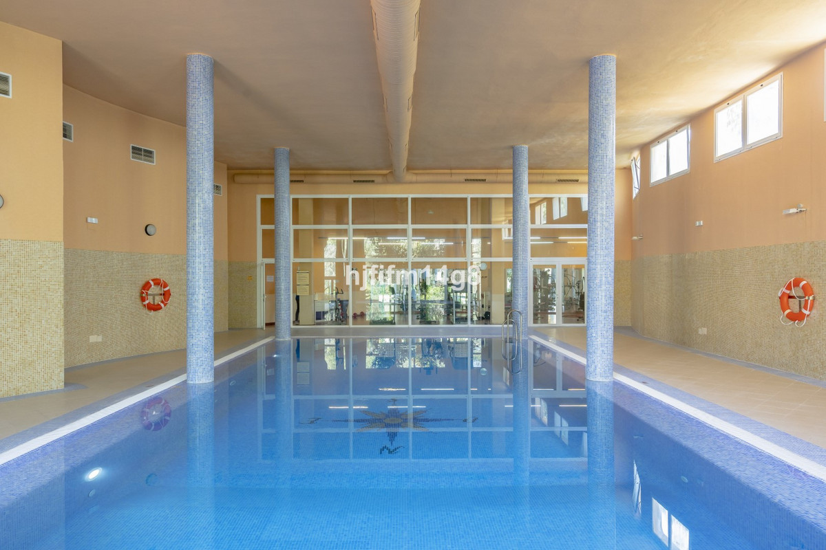 3 Bed Apartment for sale in Nueva Andalucía Costa Del Sol, Málaga, Spain
