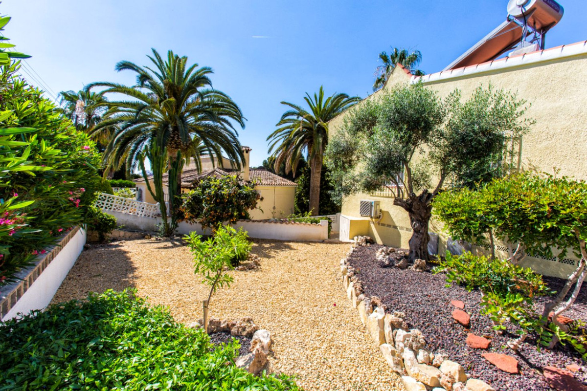Se vende Villa - Chalet de 5 dormitorios en Costa Blanca, Alicante, España