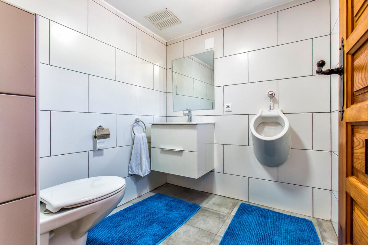 Se vende Villa - Chalet de 5 dormitorios en Costa Blanca, Alicante, España