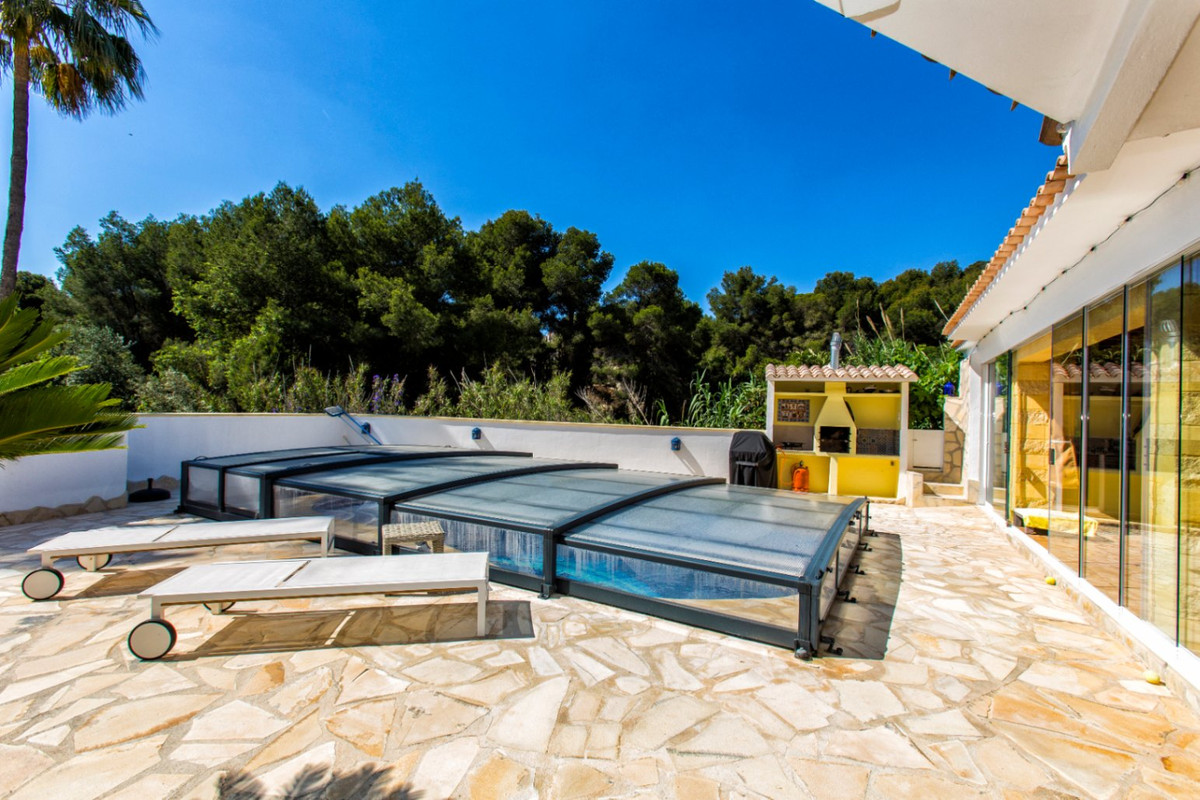Se vende Villa - Chalet de 5 dormitorios en Costa Blanca, Alicante, España