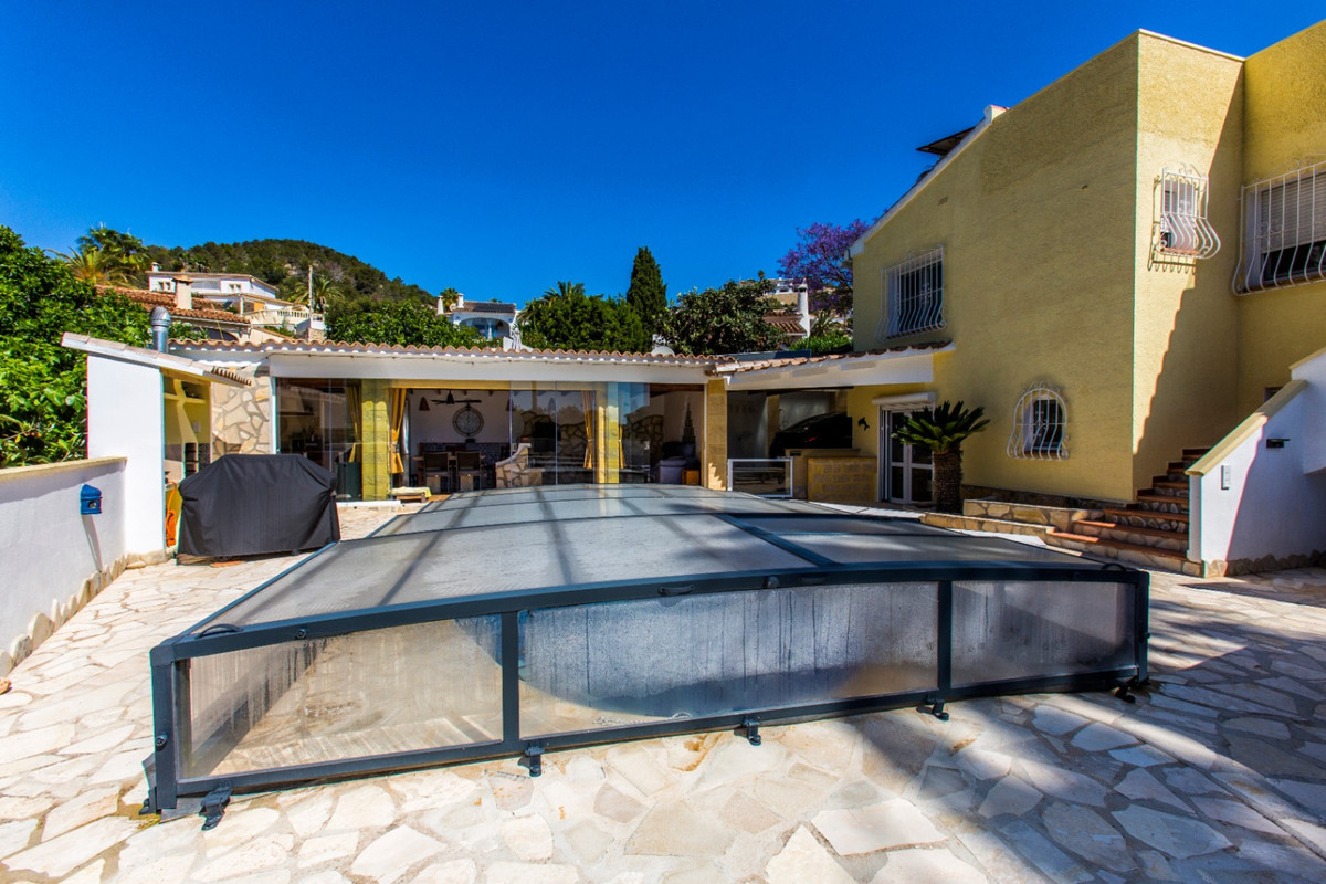 Se vende Villa - Chalet de 5 dormitorios en Costa Blanca, Alicante, España