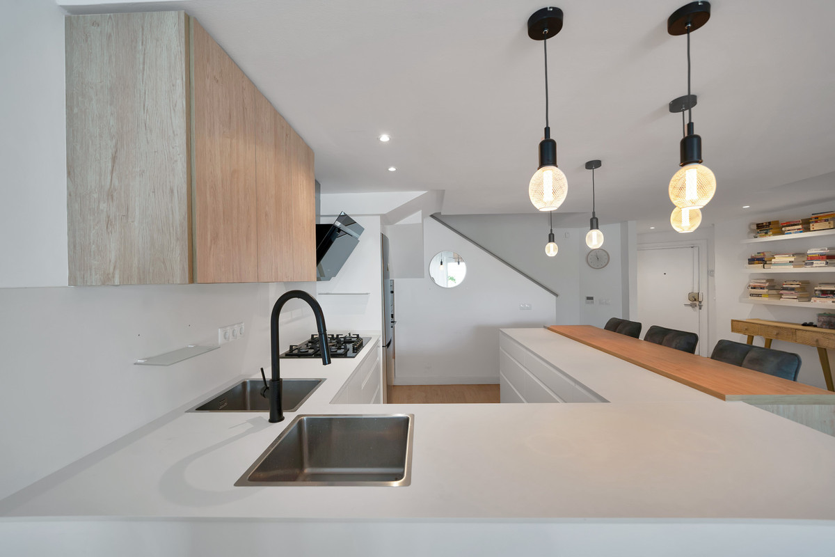 4 Bed Townhouse for sale in The Golden Mile Costa Del Sol, Málaga, Spain