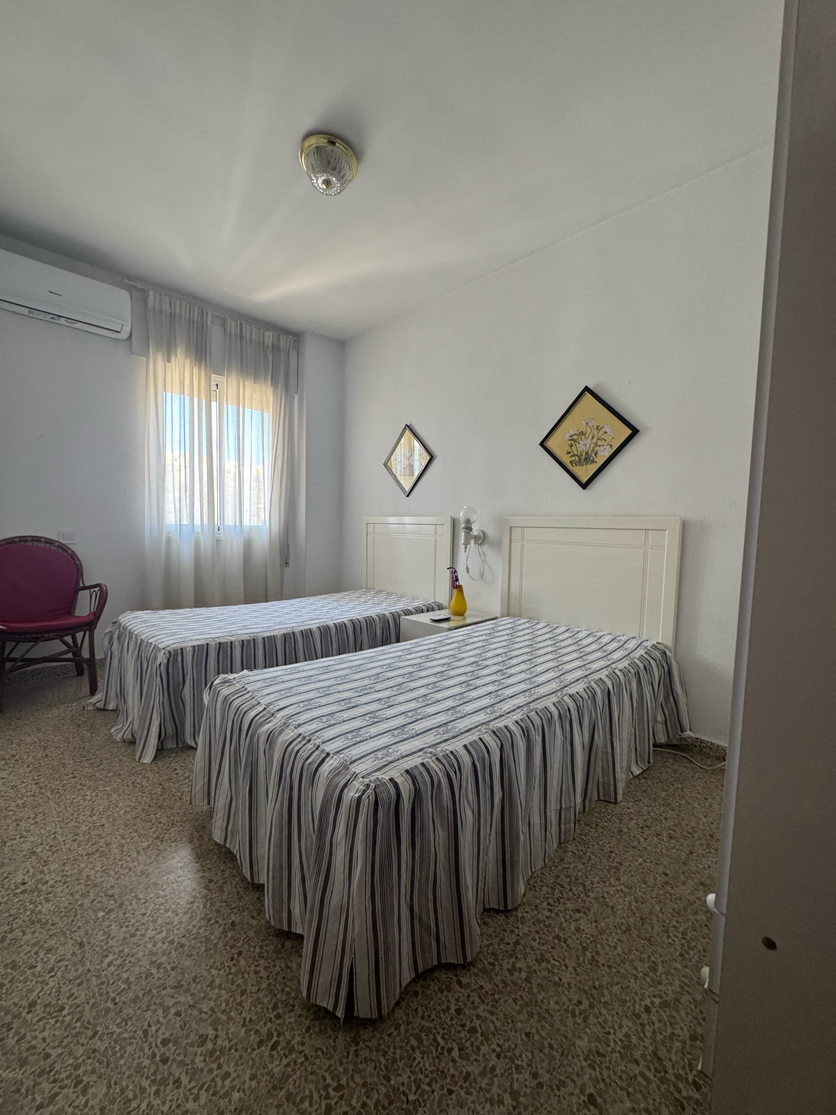 Se vende Apartamento Planta Baja de 3 dormitorios en Costa Del Sol, Málaga, España