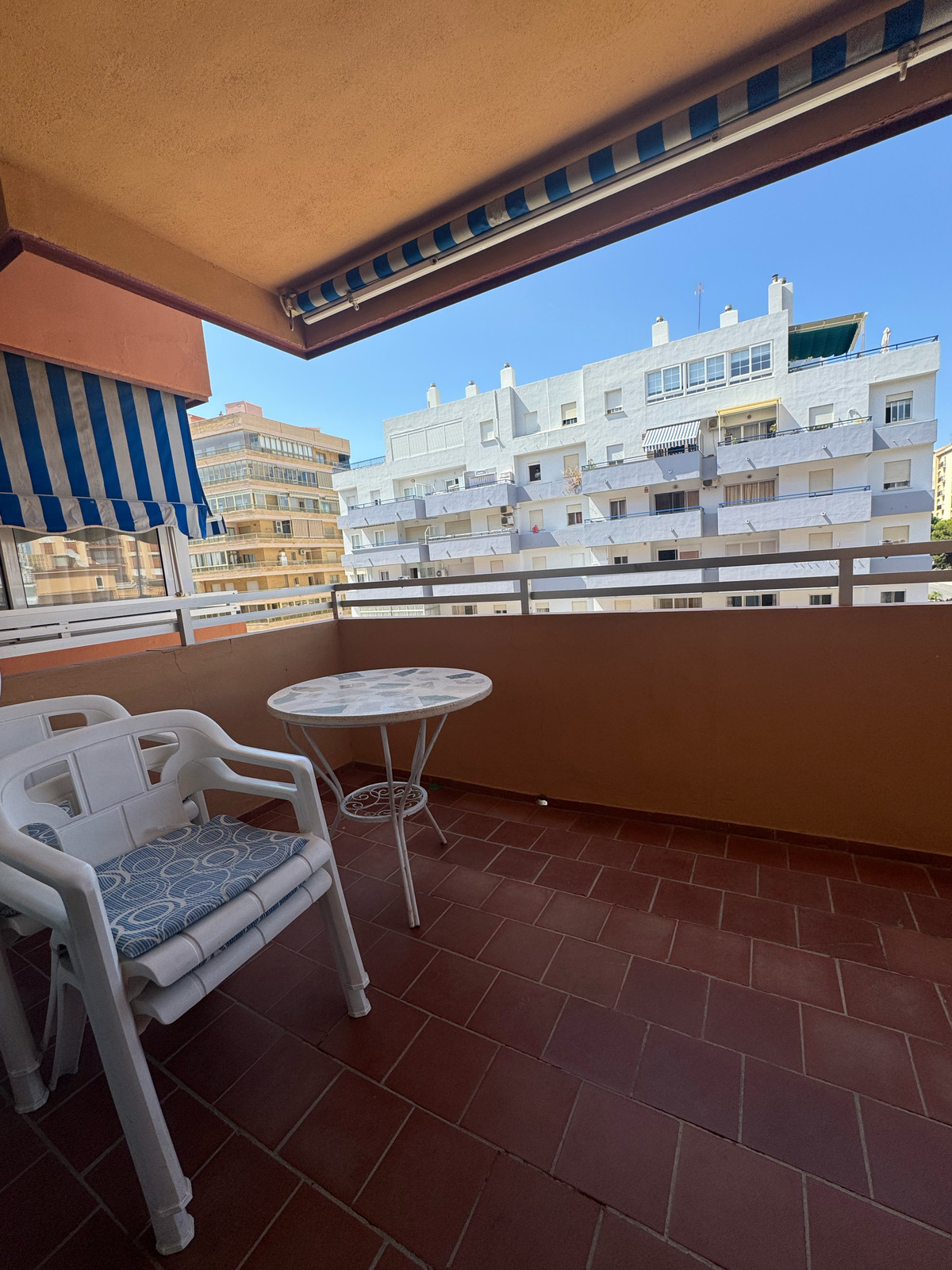 Se vende Apartamento Planta Baja de 3 dormitorios en Costa Del Sol, Málaga, España