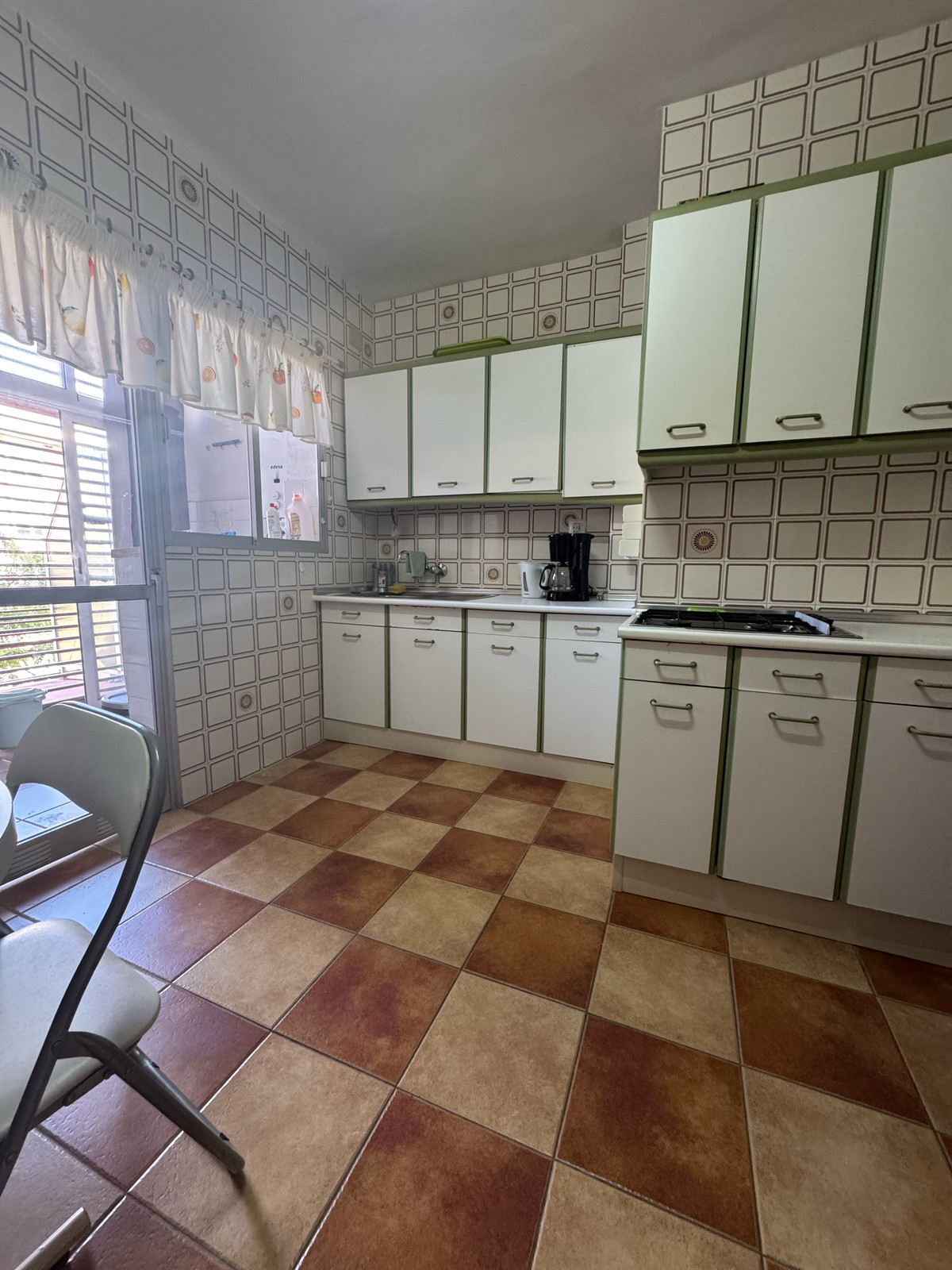 Se vende Apartamento Planta Baja de 3 dormitorios en Costa Del Sol, Málaga, España