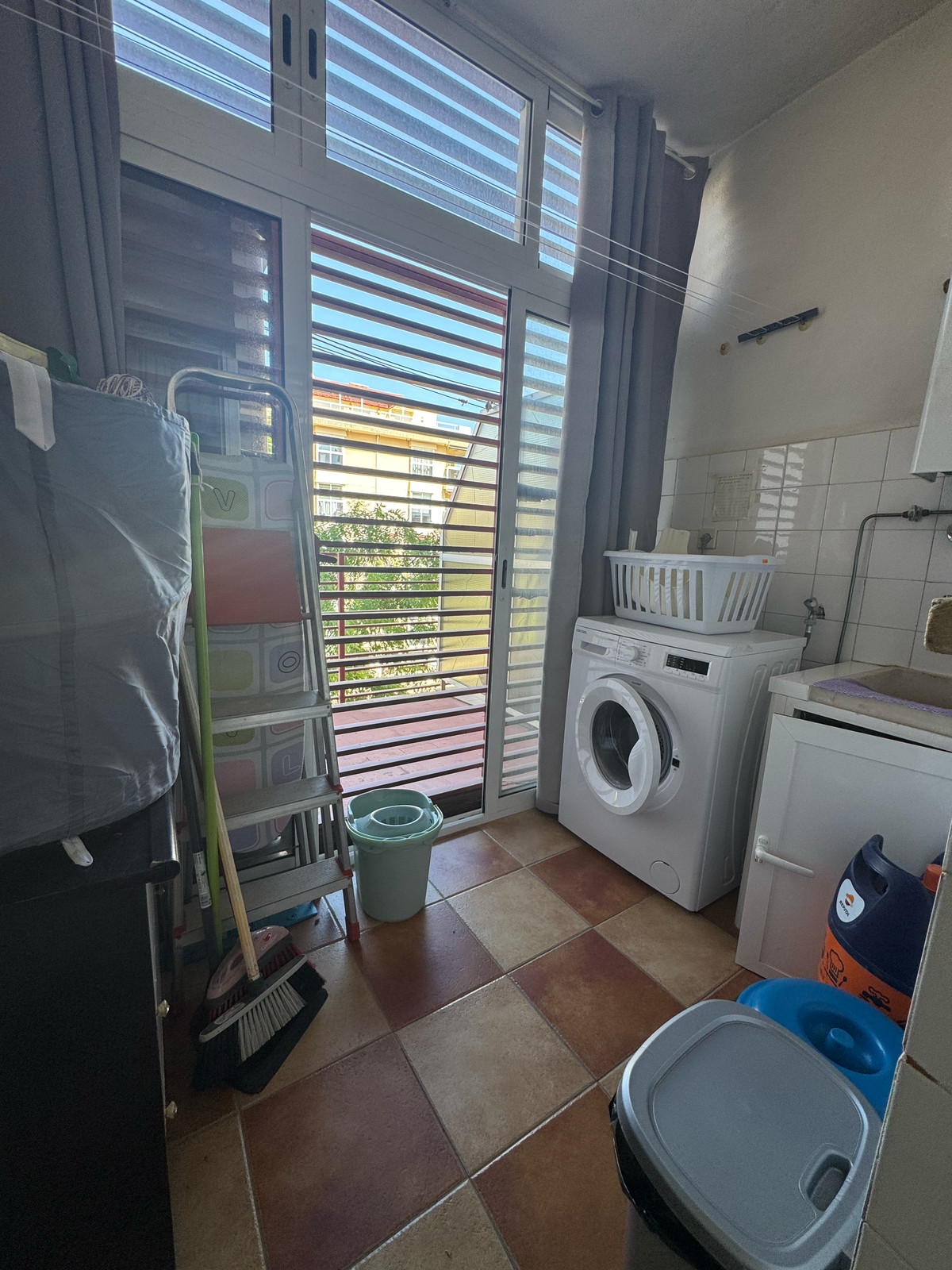 Se vende Apartamento Planta Baja de 3 dormitorios en Costa Del Sol, Málaga, España