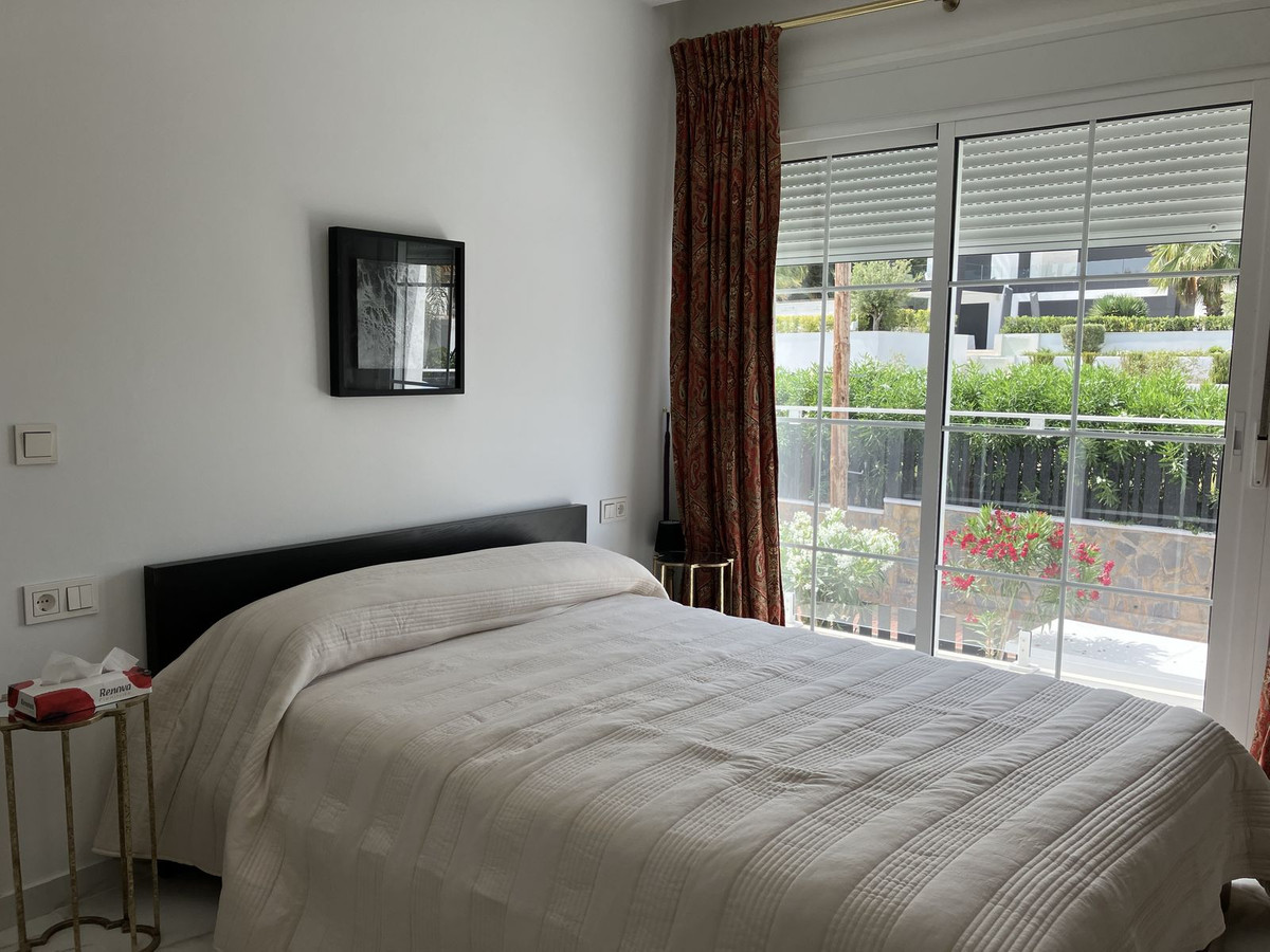 Se vende Villa - Chalet de 6 dormitorios en Costa Del Sol, Málaga, España