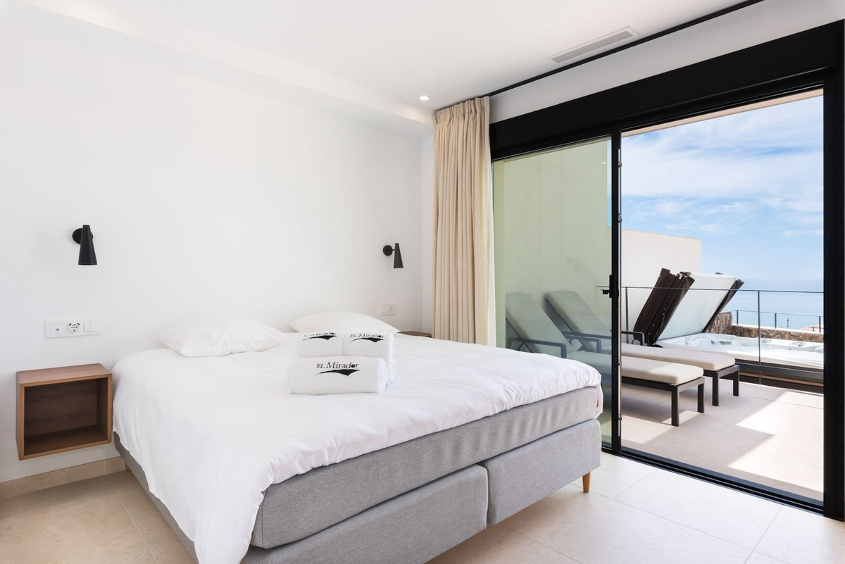 3 Bed Townhouse for sale in Torrox Costa Costa Del Sol East, Málaga, Spain