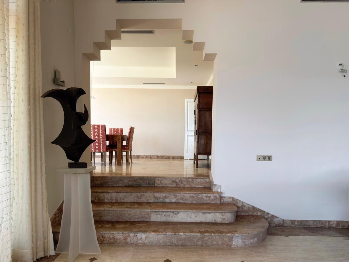 Se vende Villa - Chalet de 5 dormitorios en Costa Del Sol, Málaga, España