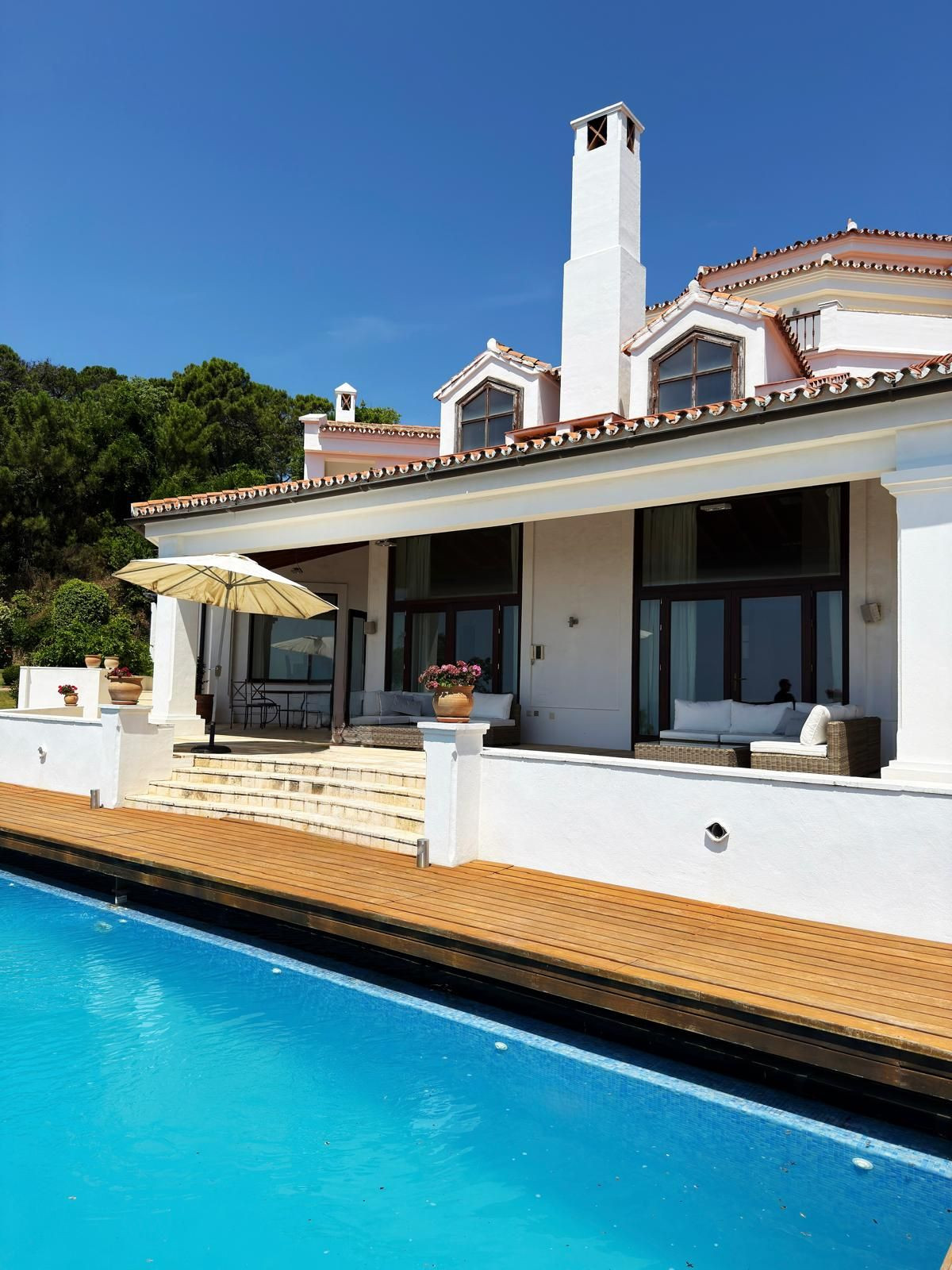 Se vende Villa - Chalet de 5 dormitorios en Costa Del Sol, Málaga, España