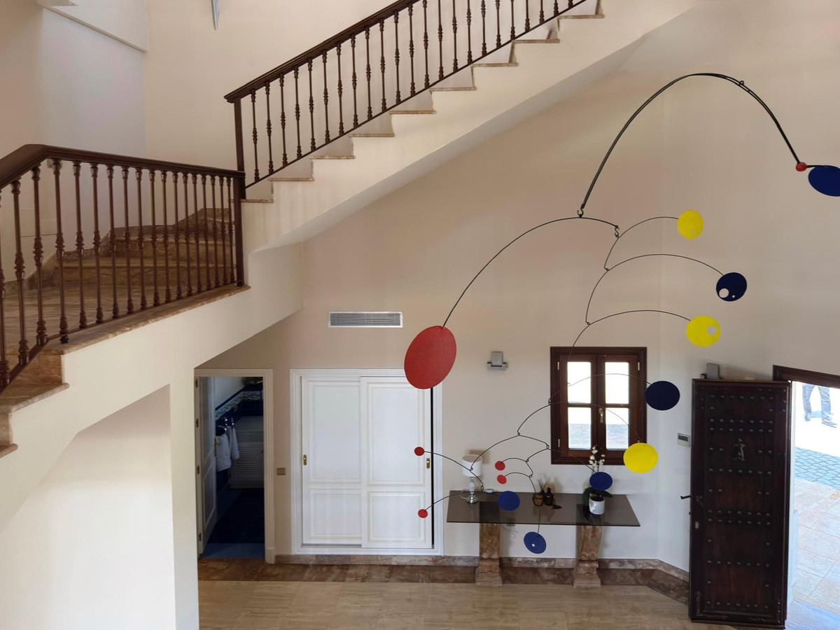 Se vende Villa - Chalet de 5 dormitorios en Costa Del Sol, Málaga, España