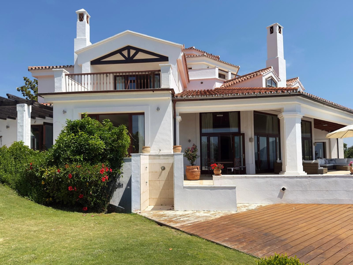 Se vende Villa - Chalet de 5 dormitorios en Costa Del Sol, Málaga, España