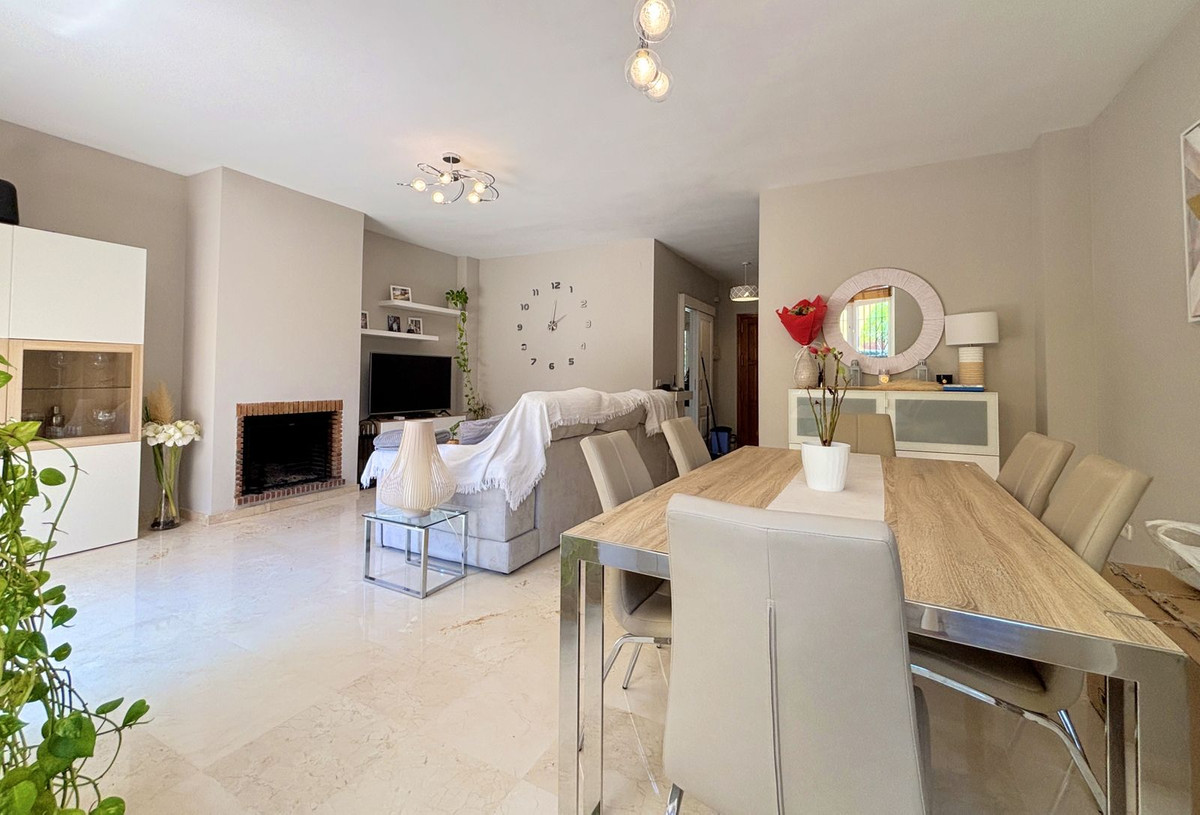 3 Bed Townhouse for sale in Estepona Costa Del Sol, Málaga, Spain