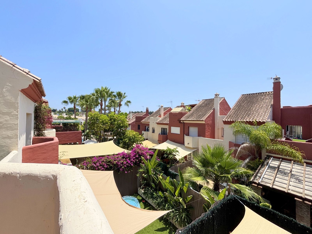 3 Bed Townhouse for sale in Estepona Costa Del Sol, Málaga, Spain
