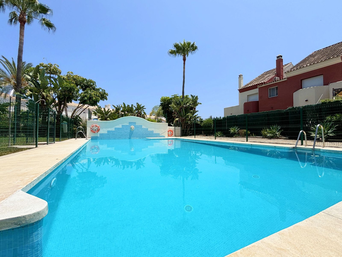 3 Bed Townhouse for sale in Estepona Costa Del Sol, Málaga, Spain