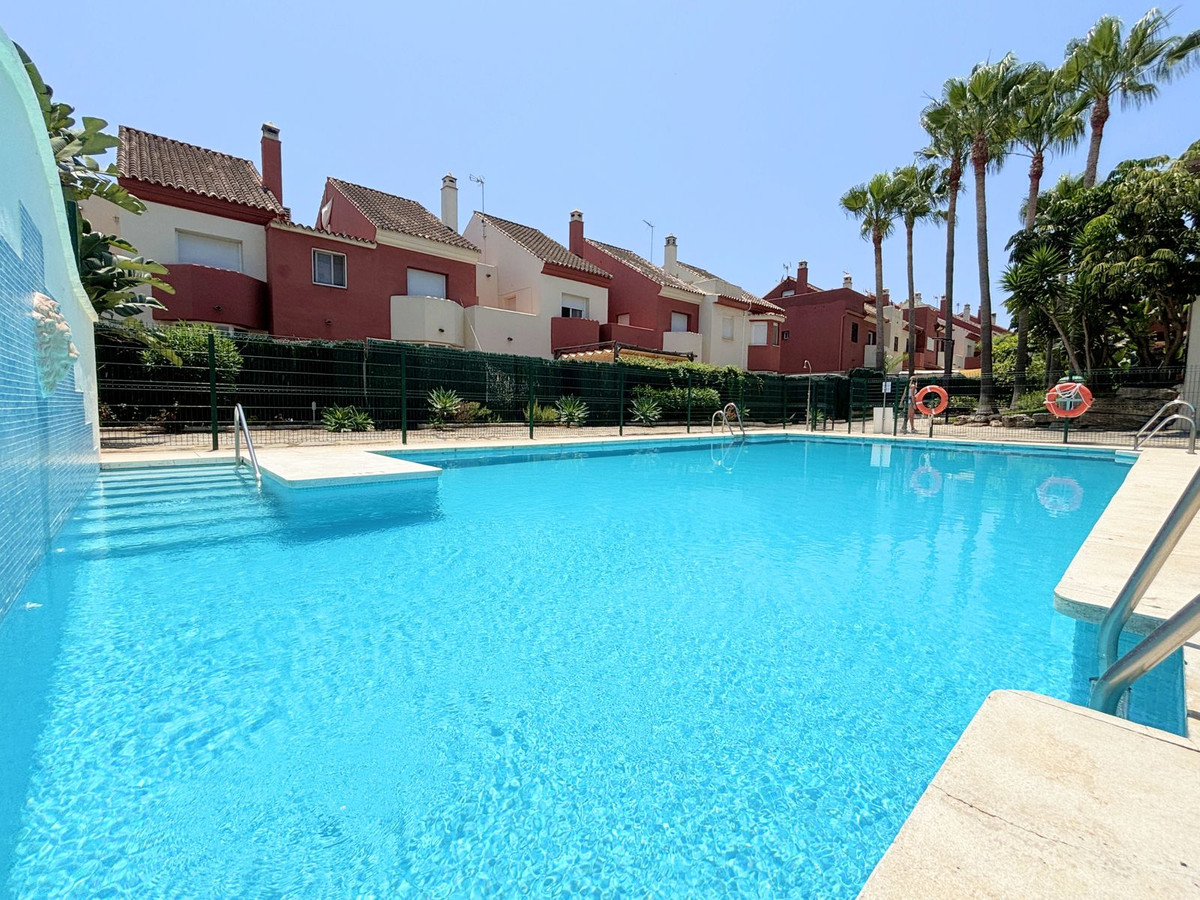3 Bed Townhouse for sale in Estepona Costa Del Sol, Málaga, Spain