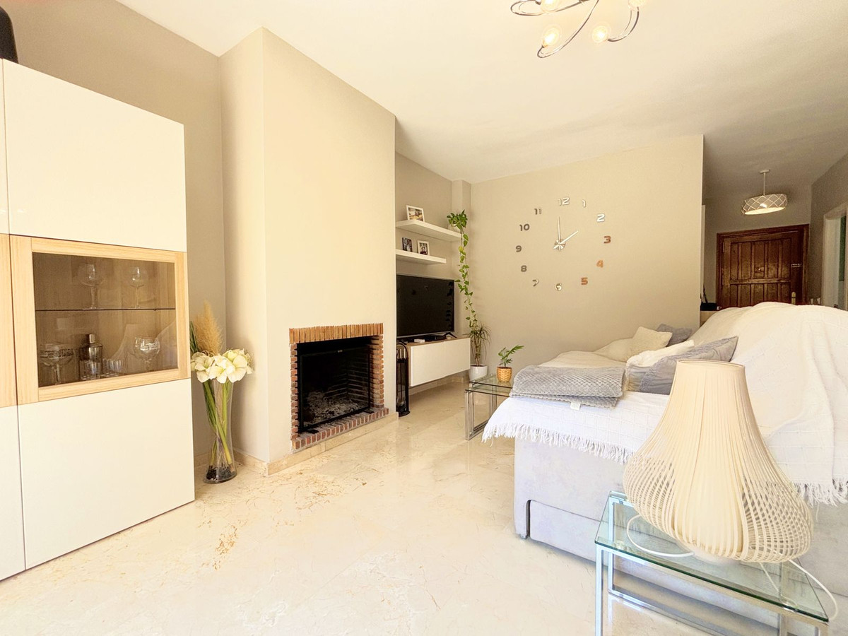 3 Bed Townhouse for sale in Estepona Costa Del Sol, Málaga, Spain