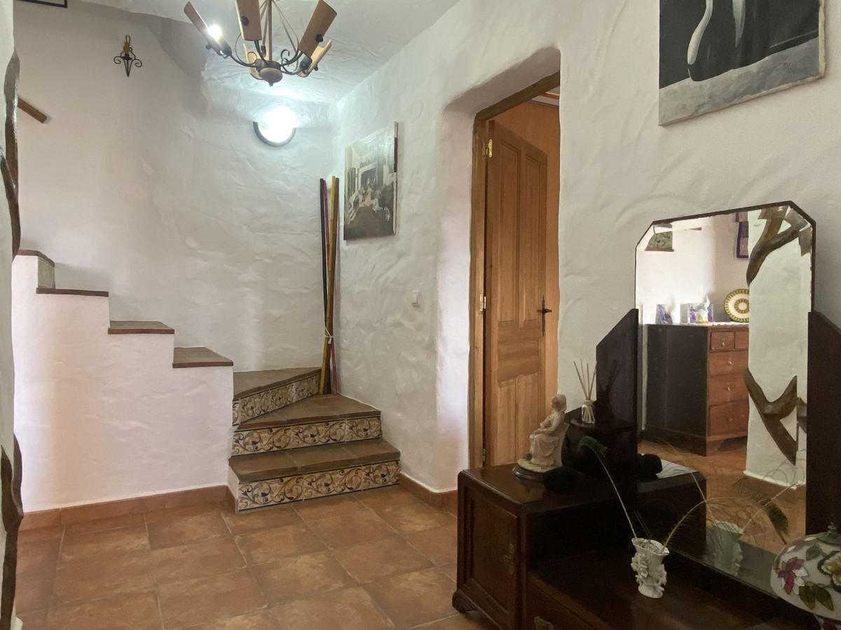 2 Bed Townhouse for sale in Frigiliana Costa Del Sol East, Málaga, Spain