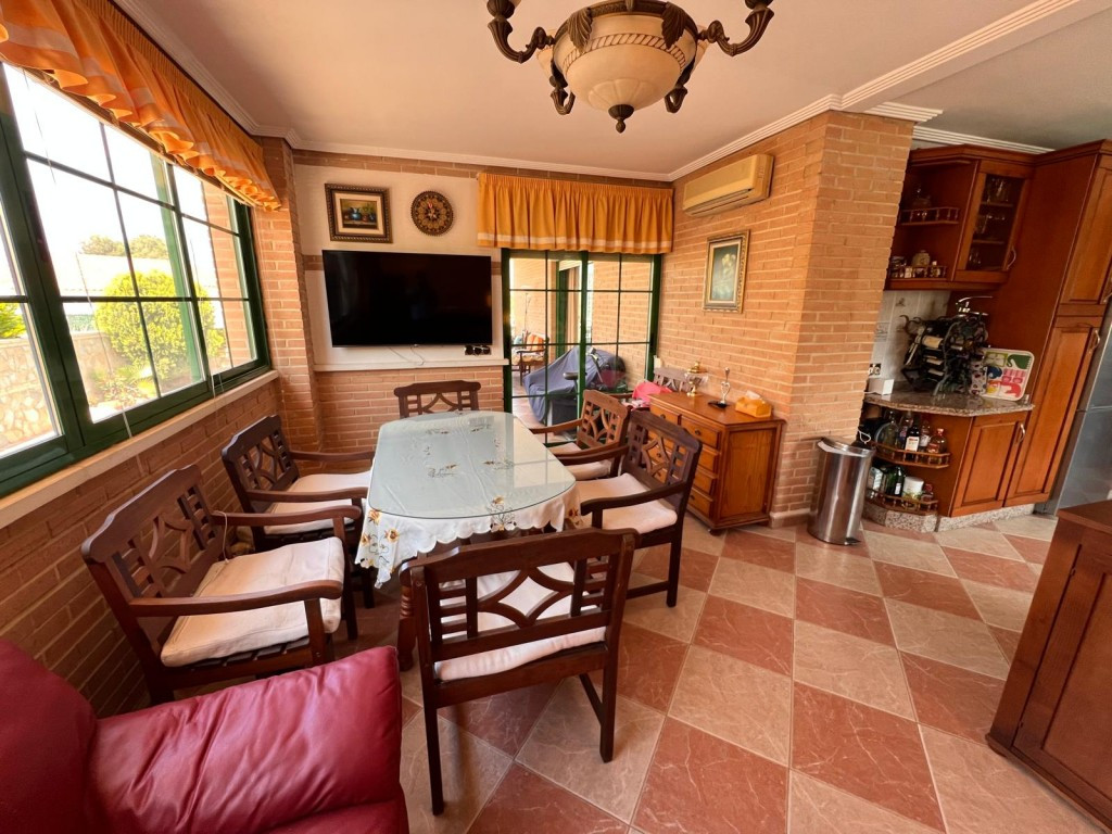 Se vende Villa - Chalet de 8 dormitorios en Costa Blanca, Alicante, España