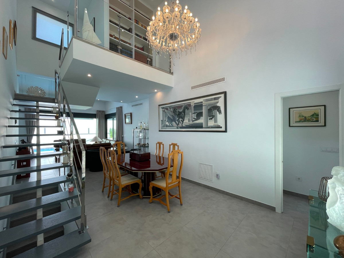 4 Bed Townhouse for sale in Alicante Costa Blanca, Alicante, Spain